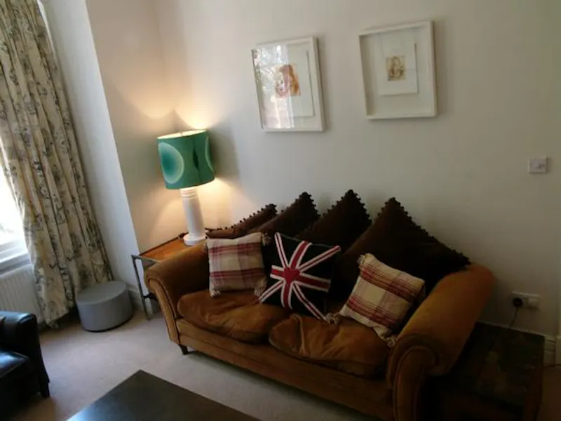 Living Room at West Ealing family home, B1586 (photo 1)