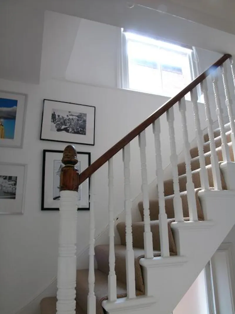 Staircase at West Ealing family home, B1586 (photo 13)