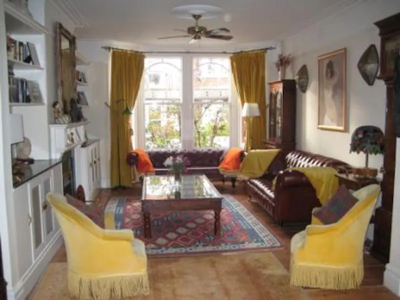 Traditional North Dulwich house, E371 (photo 5)