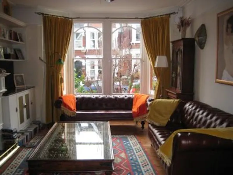 Traditional North Dulwich house, E371 (photo 6)