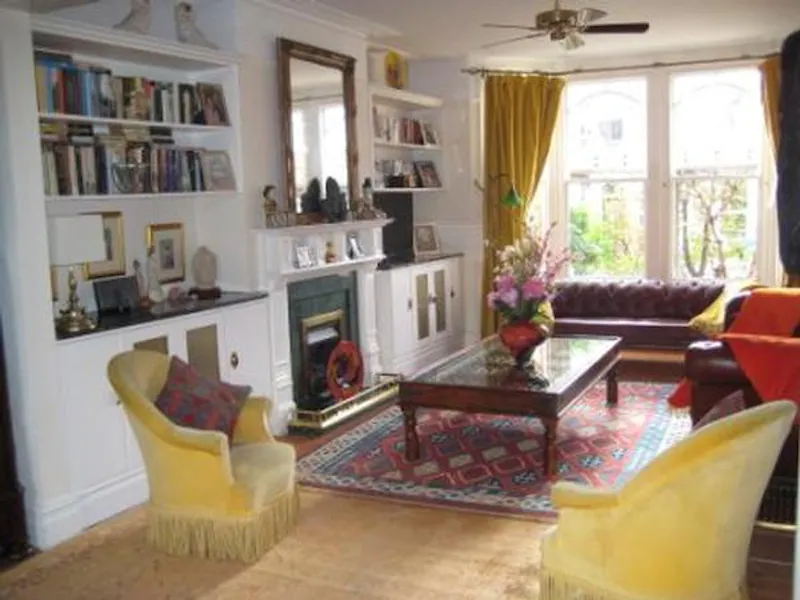 Traditional North Dulwich house, E371 (photo 12)