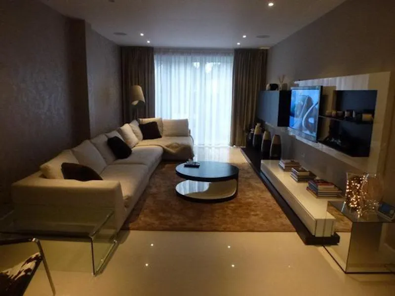 Film location D2107 in London (photo 5)