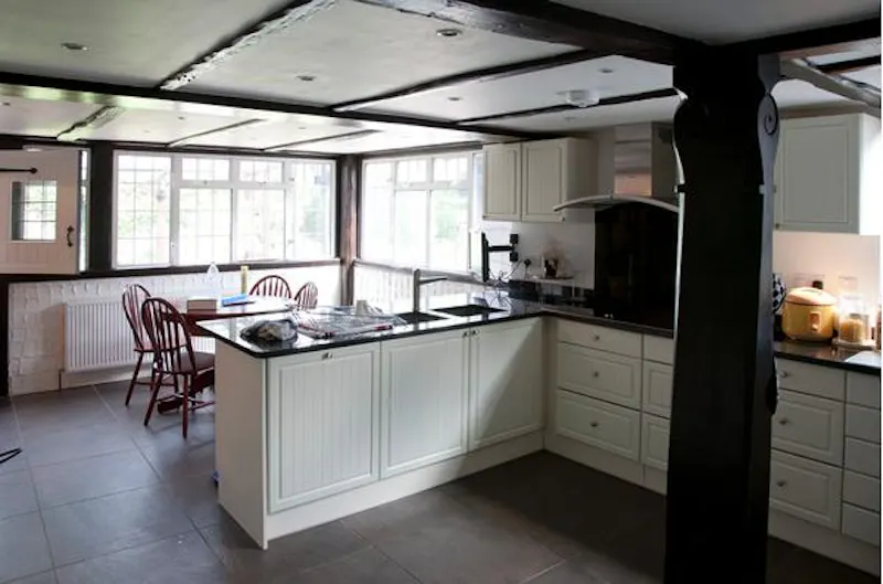 Kitchen at Kingsbury Green bungalow, C826 (photo 9)