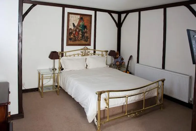 Bedroom at Kingsbury Green bungalow, C826 (photo 18)