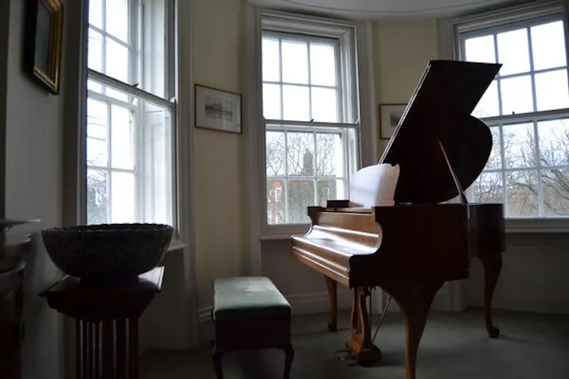 Piano at White stucco Greenwich house, A1302 (photo 17)