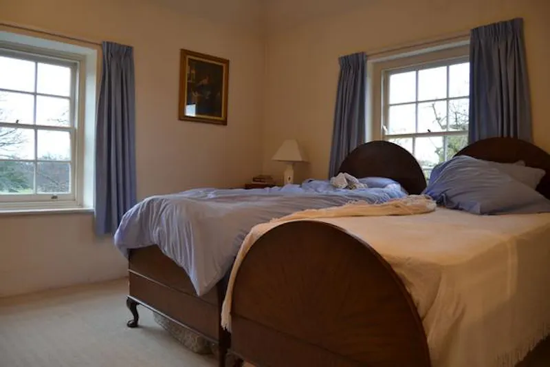 Bedroom - child's at White stucco Greenwich house, A1302 (photo 32)