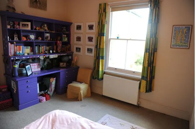 Film location E374 in London (photo 60)