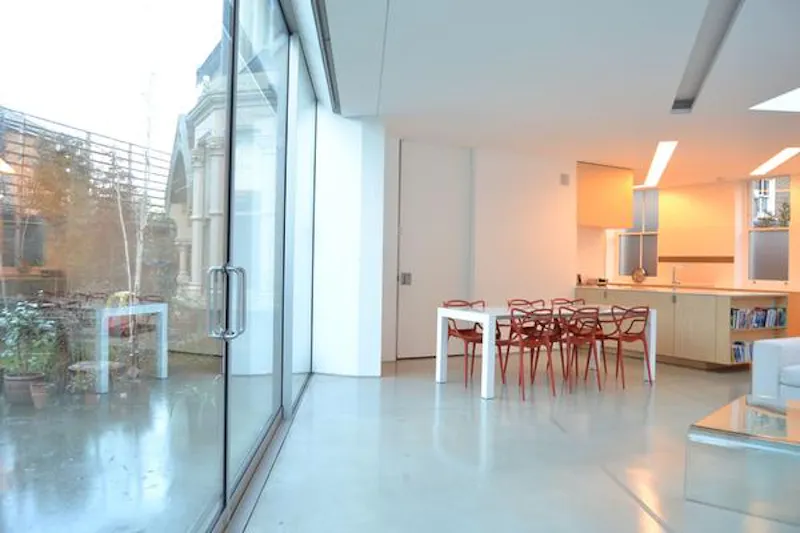 Stroud Green Scandi extension, B1595 (photo 13)