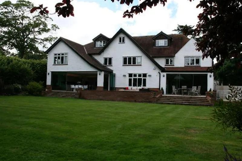 Garden at Film location D2115 in Buckinghamshire (photo 30)