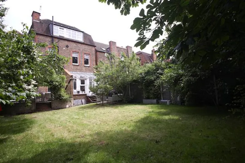 Garden at Expansive Streatham home, E377 (photo 24)