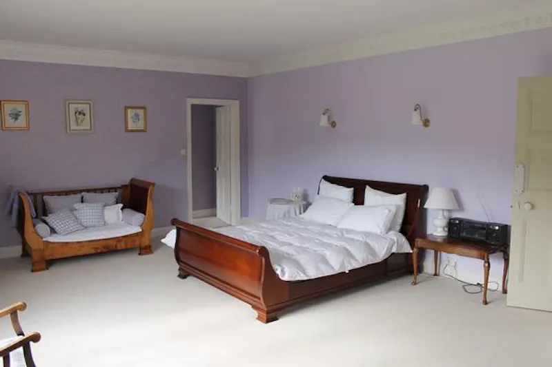 Bedroom at Goring-on-Thames Gothic house, G278 (photo 38)