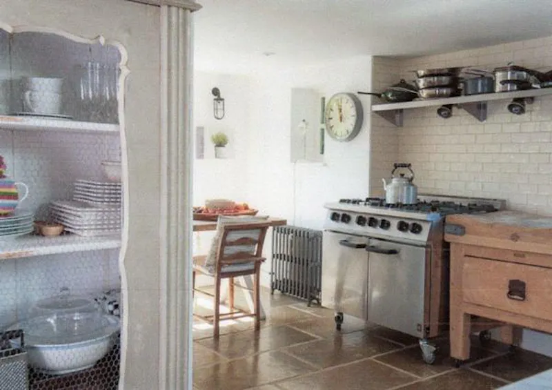 Tiled at Film location C829 in East Sussex (photo 4)