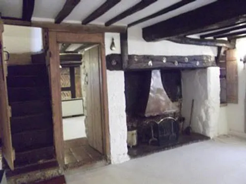Film location, C832