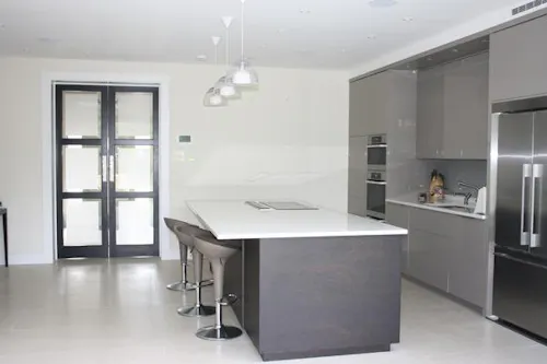 East Sheen family home, D2124
