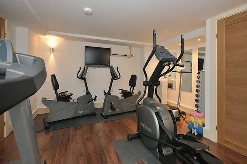 Gym at Immaculate Knutsford new-build, D2125 (photo 48)