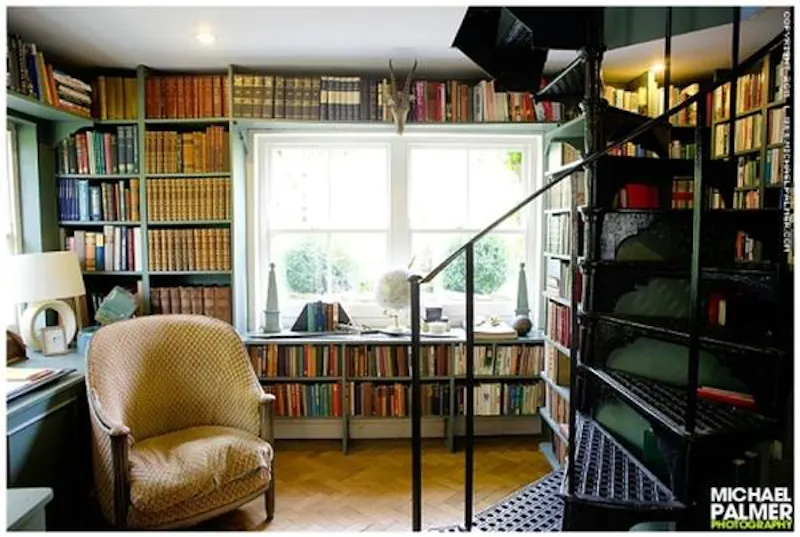 Study at Film location E378 in Buckinghamshire (photo 8)