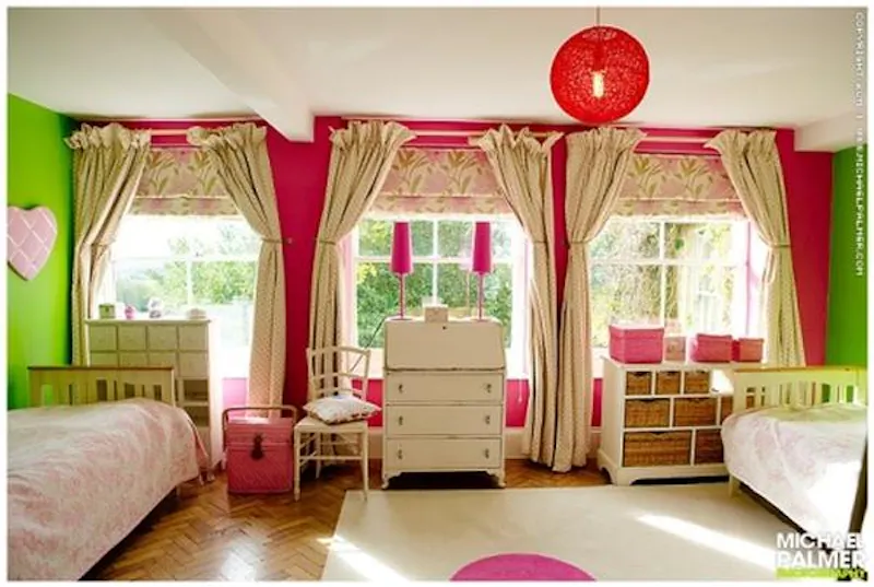 Bedroom - child's at Film location E378 in Buckinghamshire (photo 14)