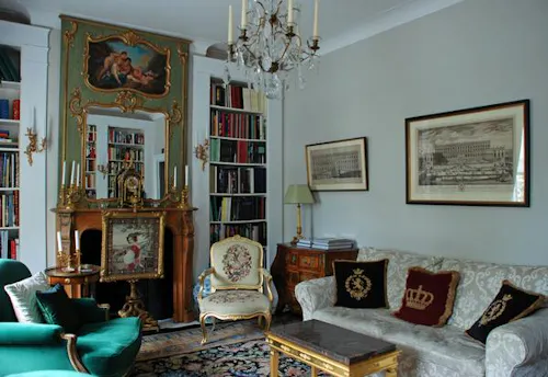 Opulent Wandsworth house, D2131