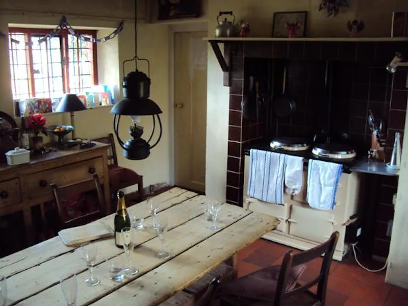 Aga at Authentic Ipsden country house, H168 (photo 19)
