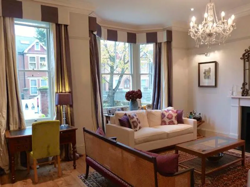 Drawing room at Ealing family house, E380 (photo 4)