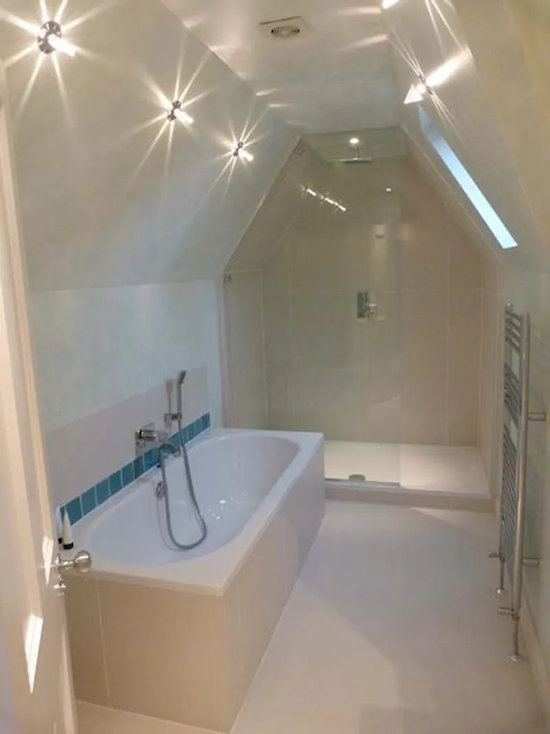 Bathroom at Ealing family house, E380 (photo 22)
