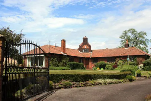 Film location, C835
