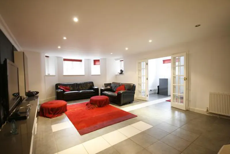 Living Room at Colourful Sydenham apartment, F1027 (photo 3)