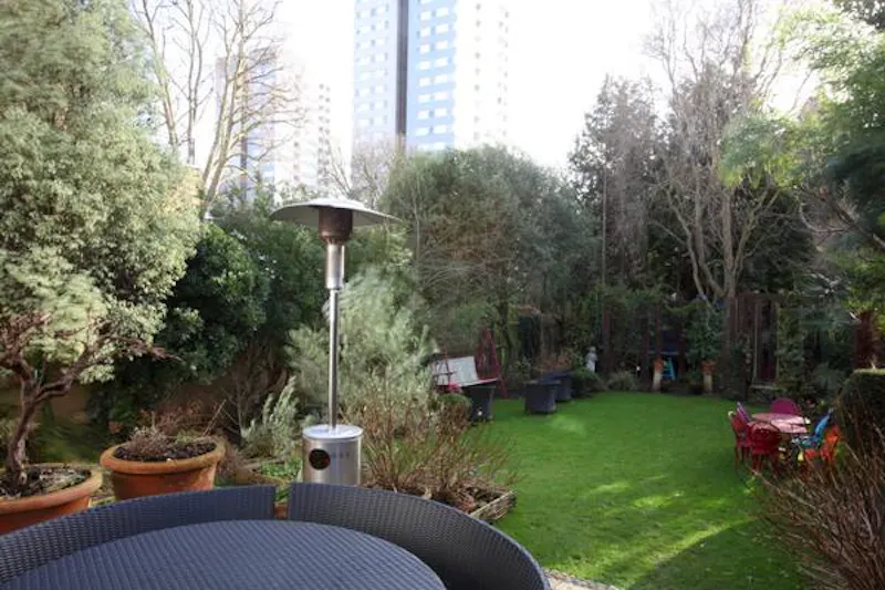 Film location E386 in London (photo 18)