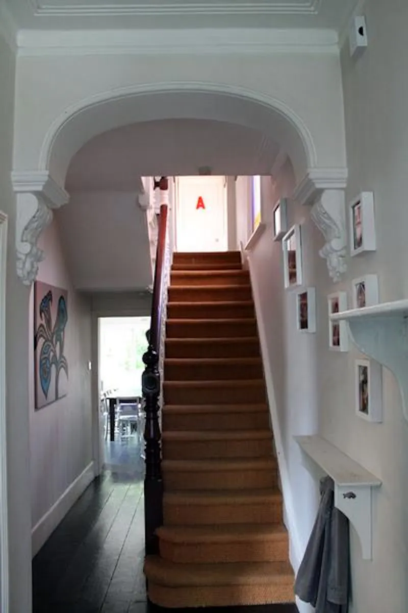 Staircase at Cricklewood family house, B1607 (photo 8)