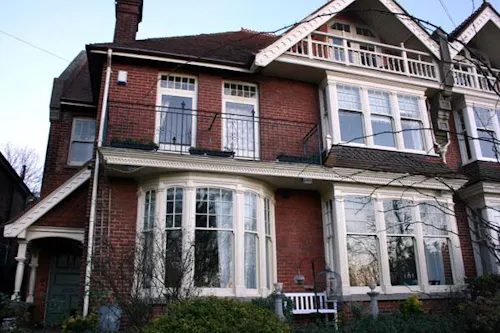 Brighton family home, B1609