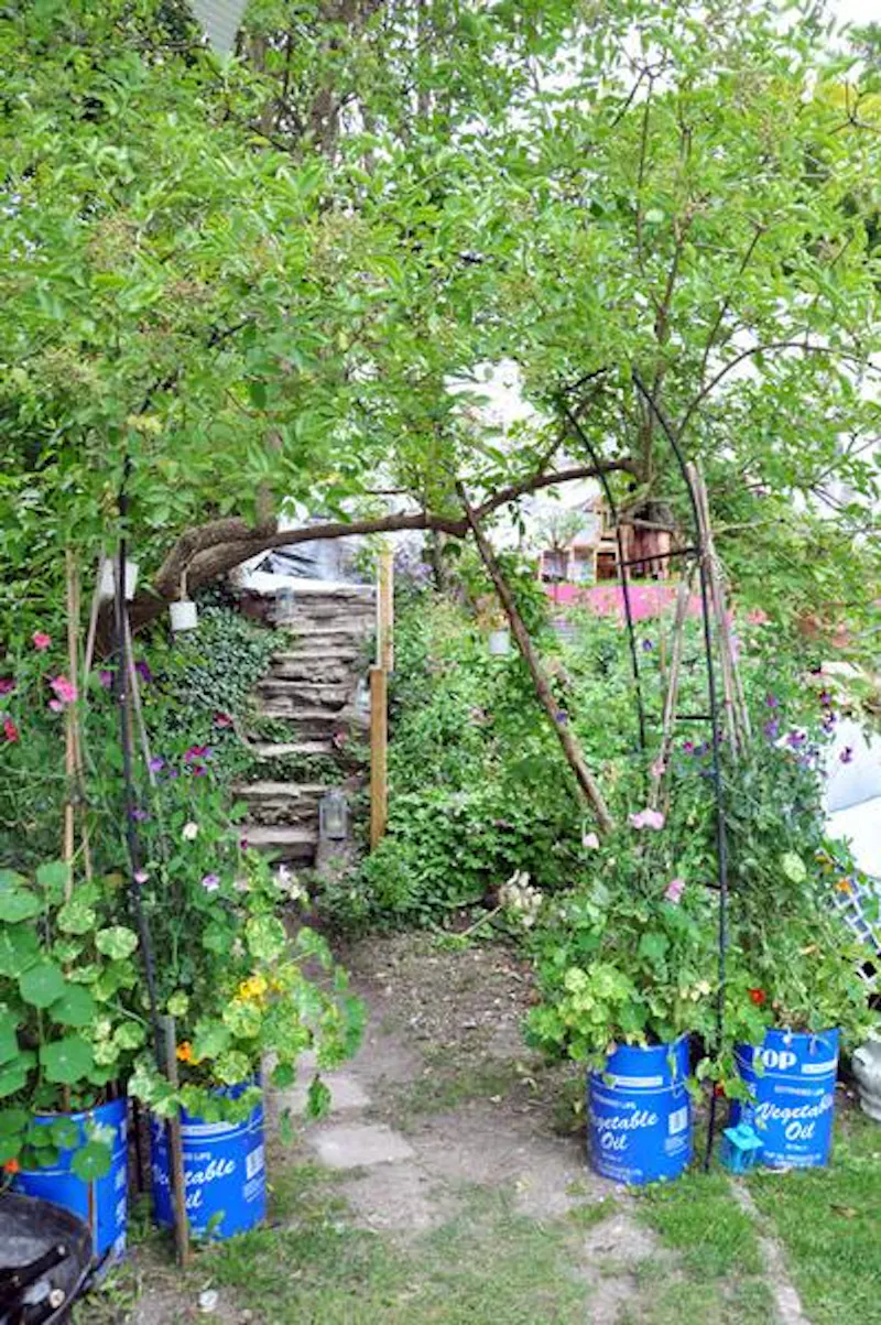 Brighton family home, B1609 (photo 30)