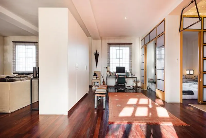 Study at East meets West Kilburn loft , F502 (photo 18)