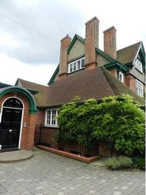 Film location, E296