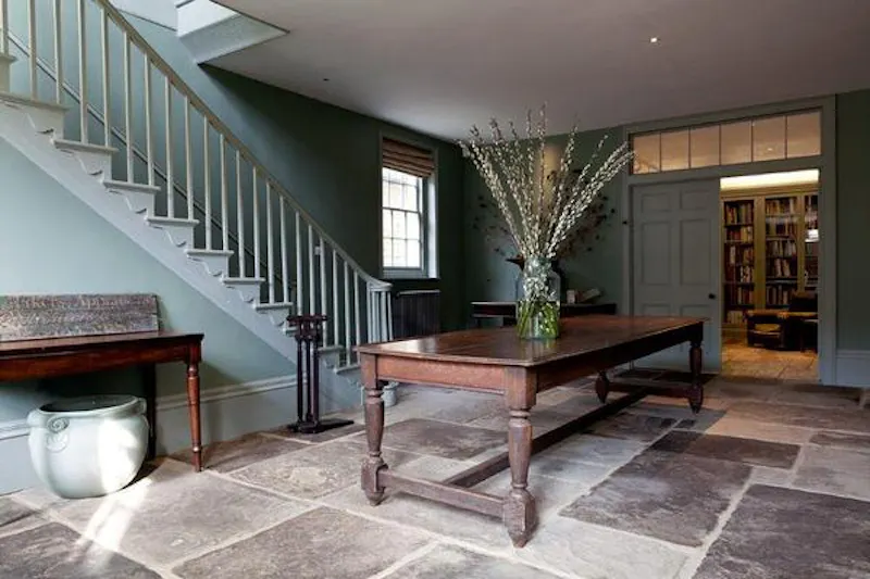 Entrance hall at Rustic country style in Rochester, A1308 (photo 7)
