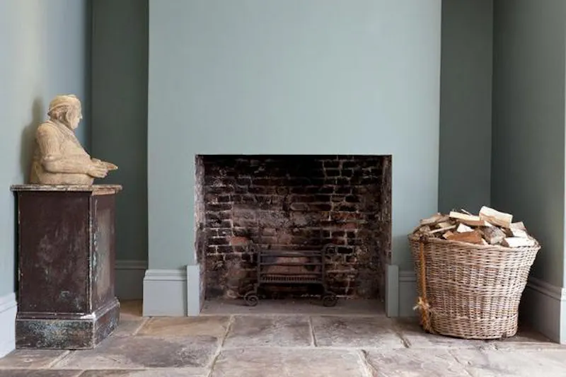 Fireplace at Rustic country style in Rochester, A1308 (photo 18)