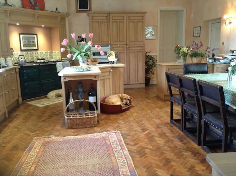 Kitchen at Exquisite stately home Melton, A1310 (photo 15)