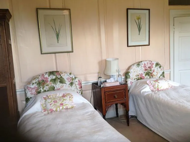 Bedroom at Exquisite stately home Melton, A1310 (photo 30)