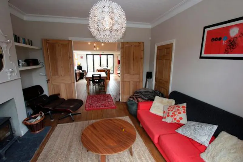 Living Room at East Dulwich family house, B1007 (photo 3)