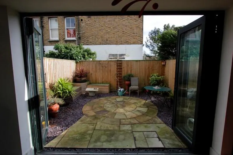 Terrace/Patio at East Dulwich family house, B1007 (photo 15)