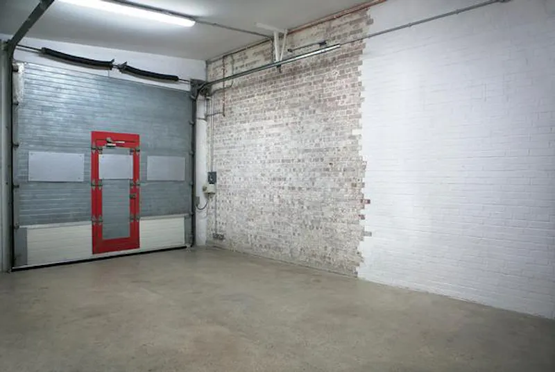 Bromley-by-Bow industrial studio, N234 (photo 10)