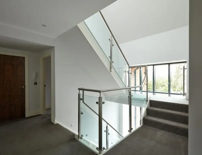 Staircase at Modern Bishop's Stortford Home, D2141 (photo 12)