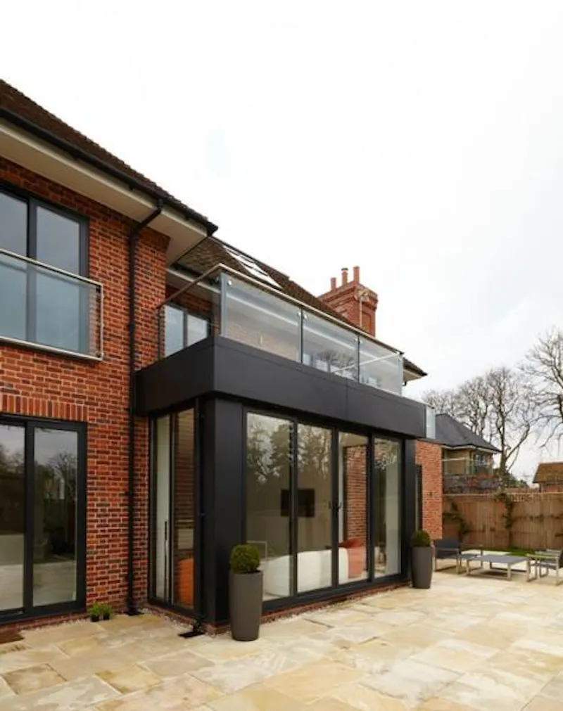 Balcony at Modern Bishop's Stortford Home, D2141 (photo 25)
