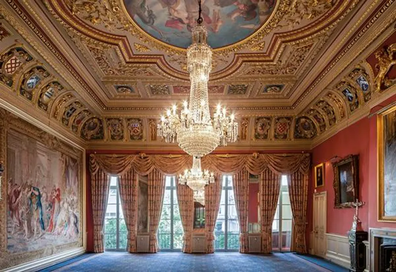 City of London banqueting hall, A1313 (photo 1)