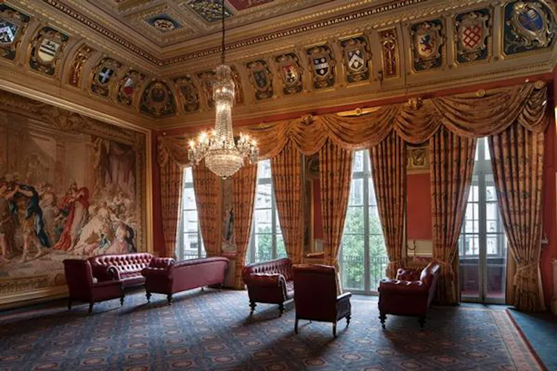 City of London banqueting hall, A1313 (photo 4)