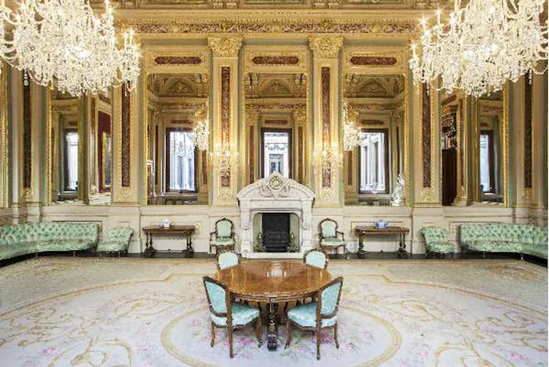 City of London banqueting hall, A1313 (photo 16)