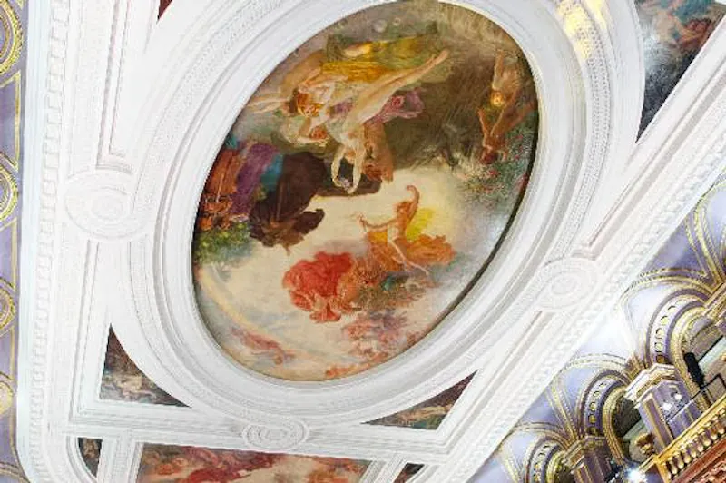 City of London banqueting hall, A1313 (photo 22)
