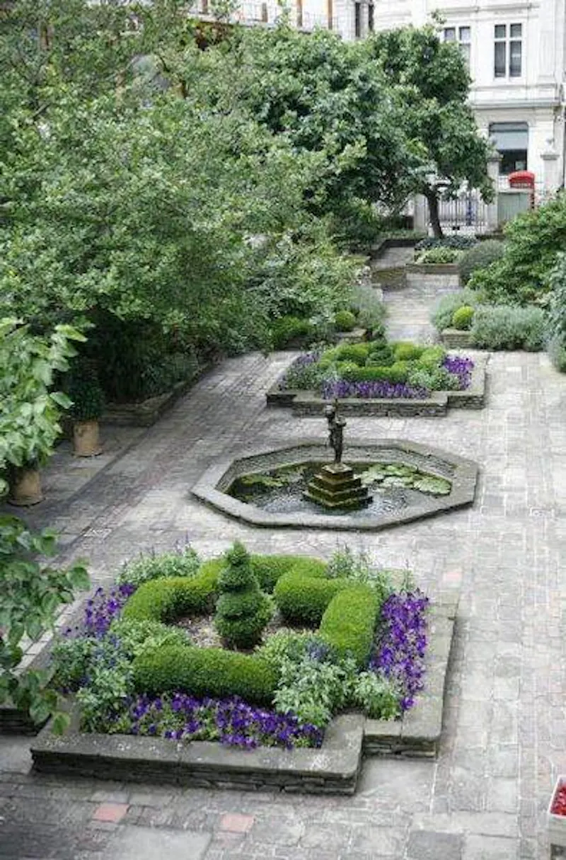 City of London banqueting hall, A1313 (photo 24)