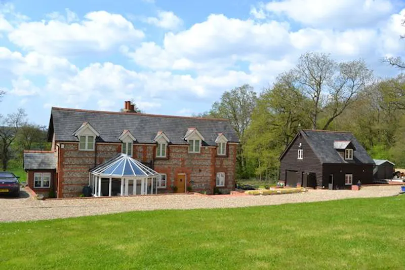 Stone cottage in Basingstoke, C839 (photo 28)
