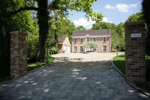 Film location, D2144