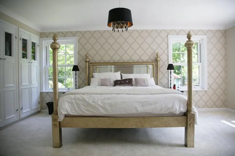 Bedroom at Film location D2144 in East Sussex (photo 22)